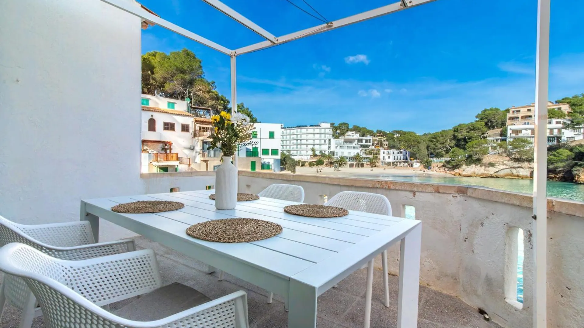 Holiday home Beachhouse Sa Barca Santanyi Spain